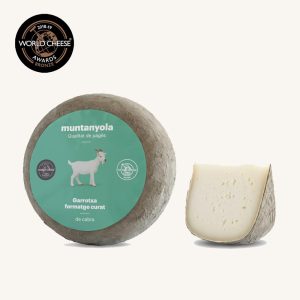 Muntanyola Garrotxa artisan cured goat´s cheese, wheel 1.2 kg A